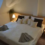 Zamek 3*
