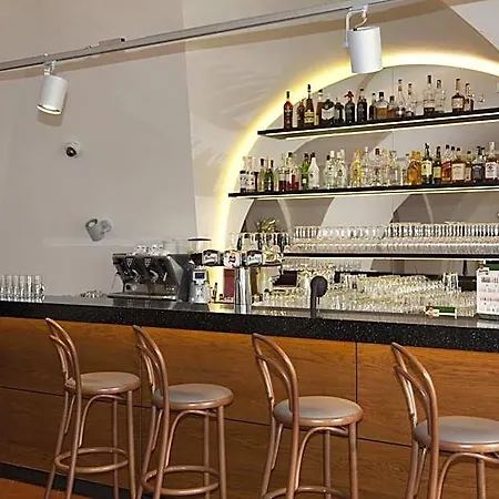 Zamek Hotel 3*