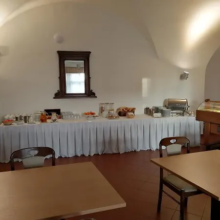 Zámek Hotel